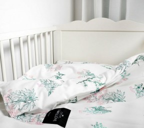 Lullalove Bavlnené posteľné obliečky 135x100cm - Lúčne kvety ružové